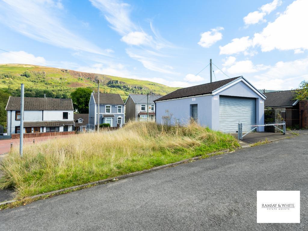 Bottom of Carlton Terrace, Troedyrhiw, Merthyr Tydfil, CF48 4EP
